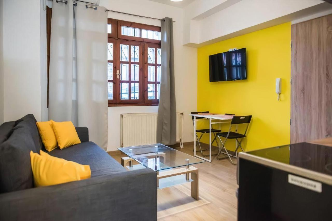 Yellow Geranium Apartment Thessaloniki Exterior photo