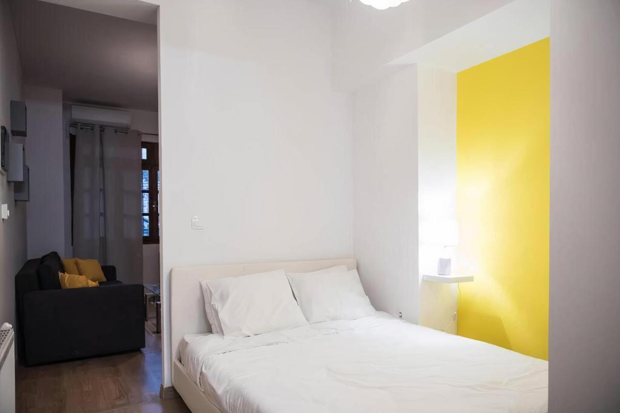 Yellow Geranium Apartment Thessaloniki Exterior photo